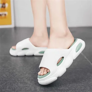 scivoli, ciabatte, scivoli con plateau, ciabatte da esterno, scivoli moda, scivoli antiscivolo, scivoli casual, scivoli eva