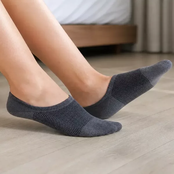 anti bacterial socks, breathable socks, no show socks, invisible socks, bamboo low cut socks, thin no show socks