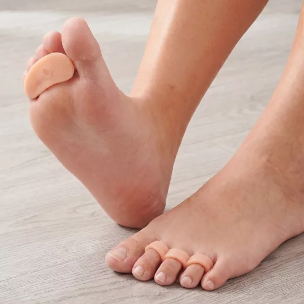 toe spacers, silicone toe separators, toe aligners, gel toe separators for bunions