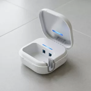 uv toothbrush sterilizer, portable uv toothbrush sterilizer, toothbrush uv light sanitizer